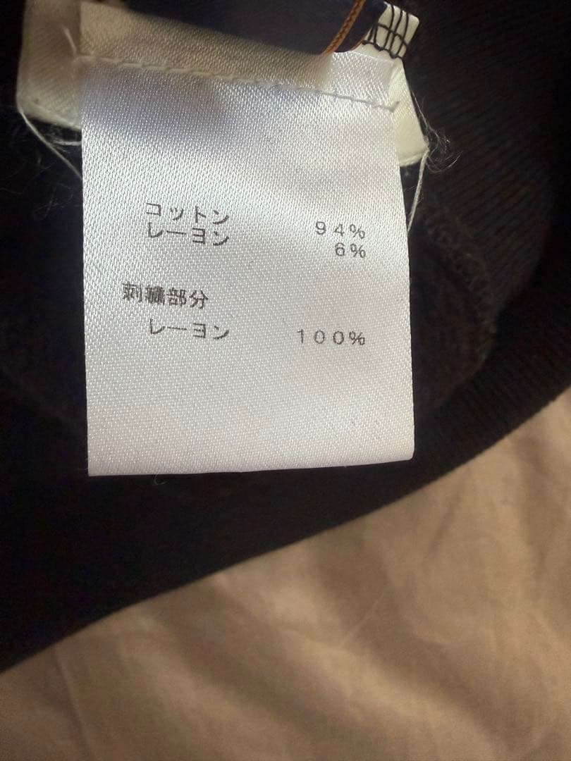 LOUIS VUITTON ブラック スウェット