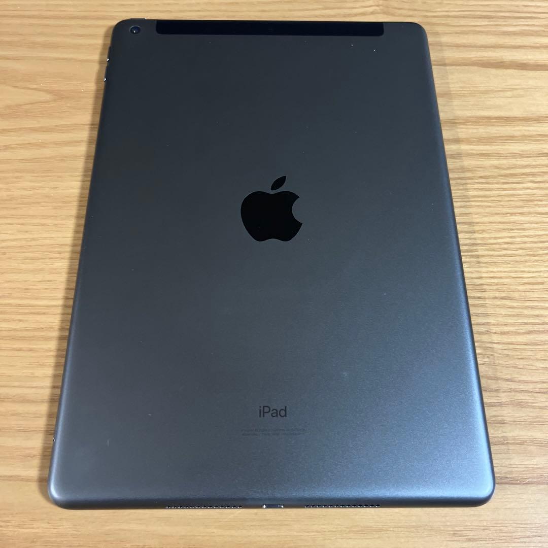 iPad (第7世代) 32GB スペースグレー Wi-Fi+Cellular