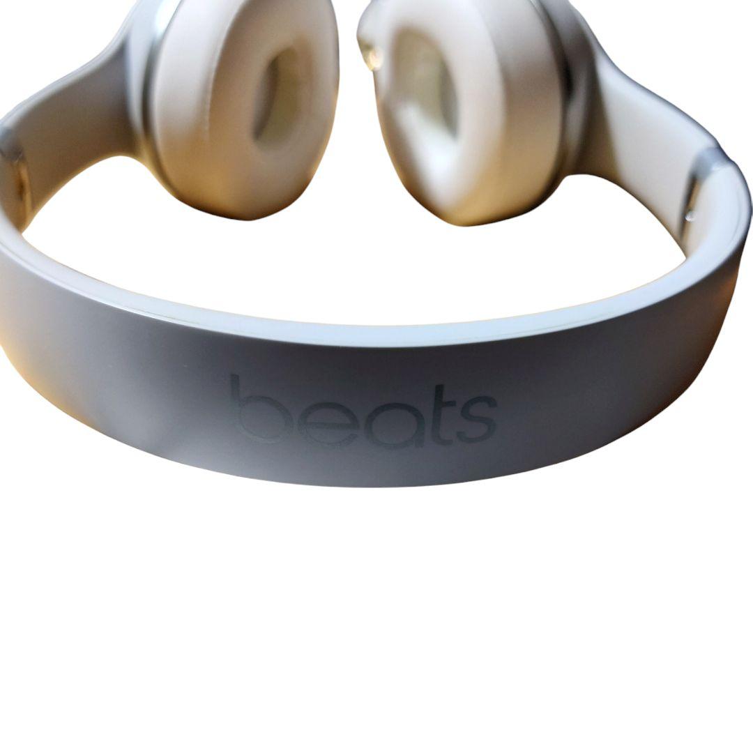 美品 Beats Solo3 ビーツ ソロ ヘッドホン ホワイト ワイヤレス