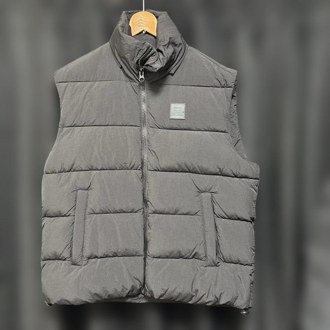 DIESEL ブラック ダウンベスト Mサイズ