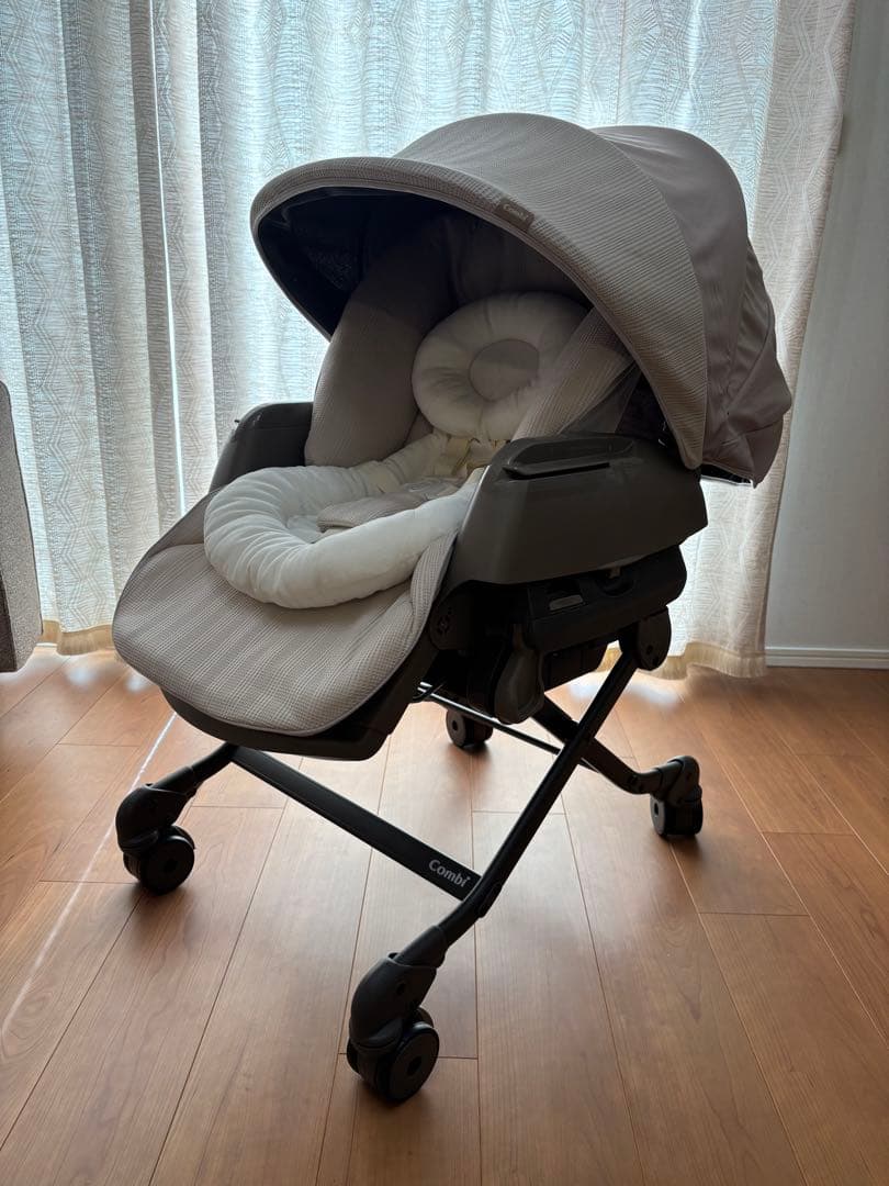 コンビ ネムリラAUTOSWING BEDi LongスリープシェルEG＋