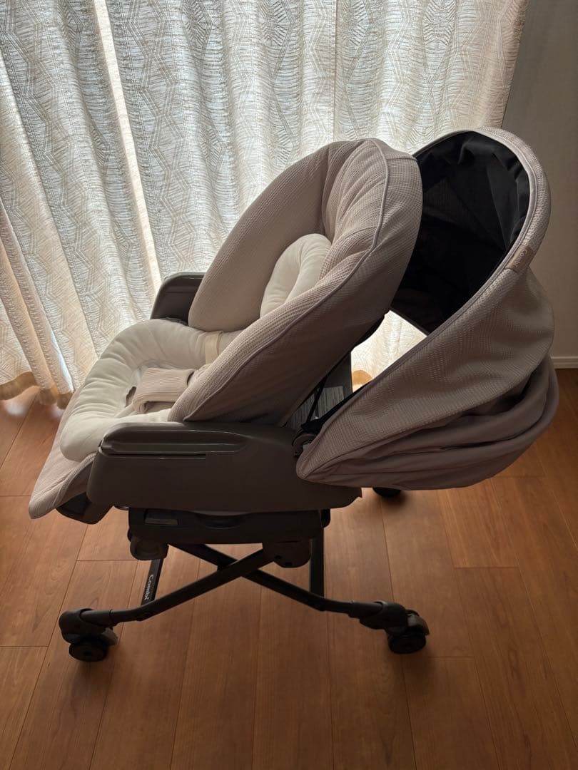 コンビ ネムリラAUTOSWING BEDi LongスリープシェルEG＋