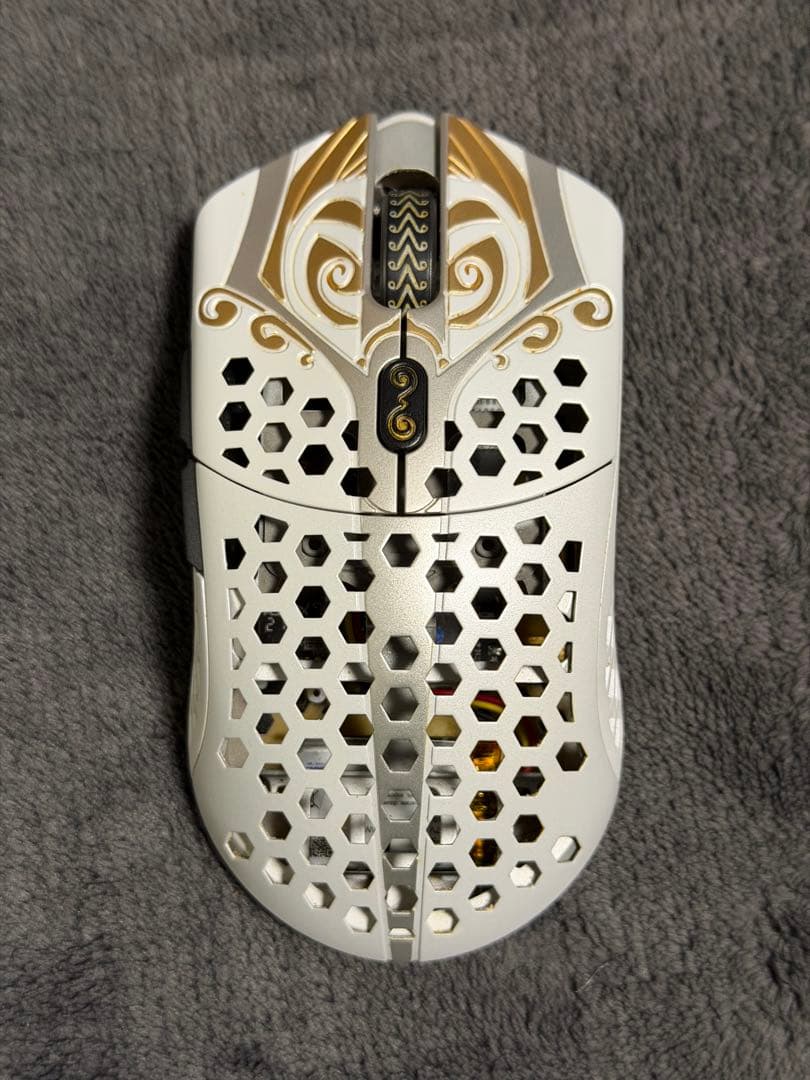 finalmouse zeus M 本体