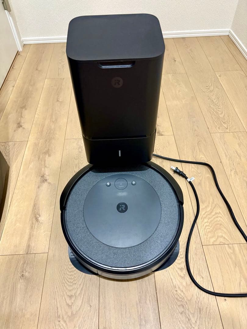 ルンバi3 クリーンベース付き　ジャンク