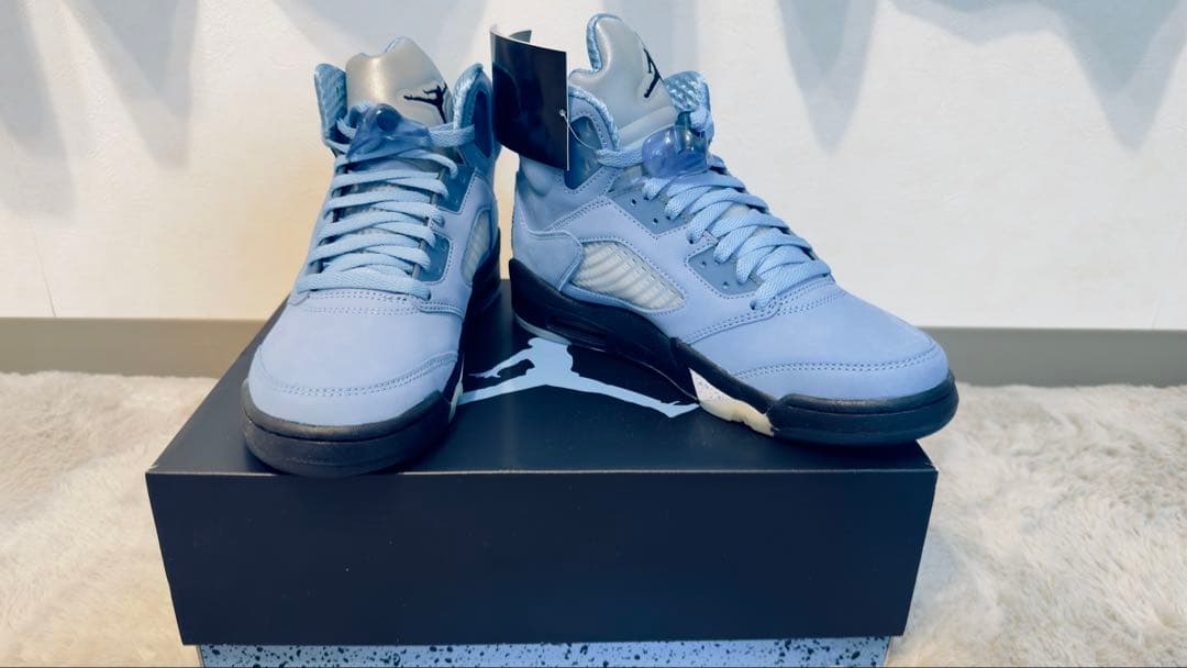 値下 JORDAN5 RETRO ジョーダン5 レトロ ユニバーシティブルー