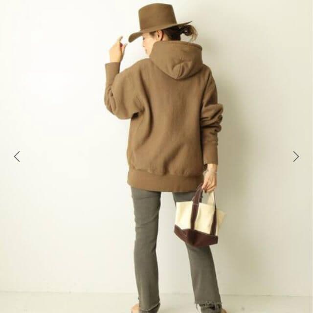 Deuxieme Classe CAMBER HOODIEキャンバーフーディー