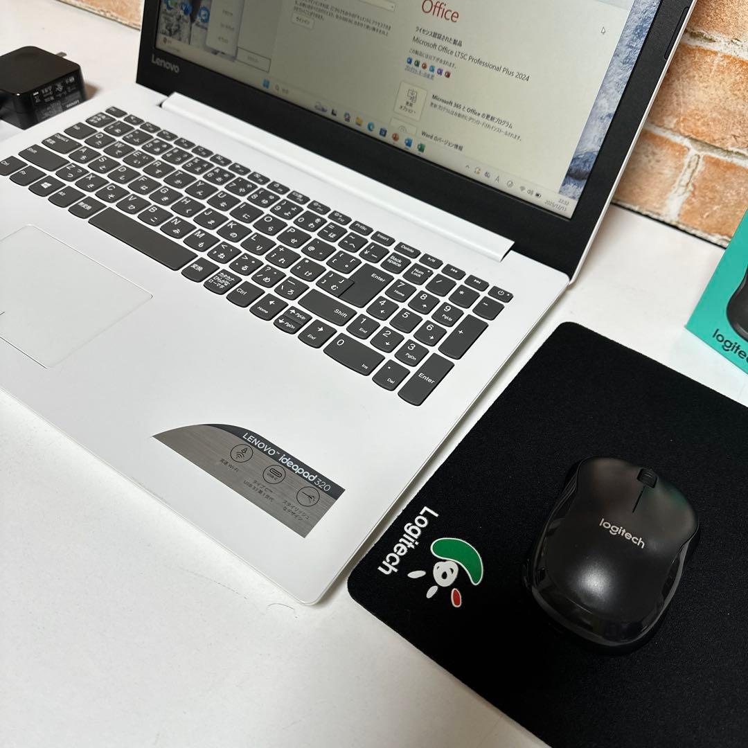 美品　LENOVOノートPC SSDサクサク起動Windows 11オフィス付き