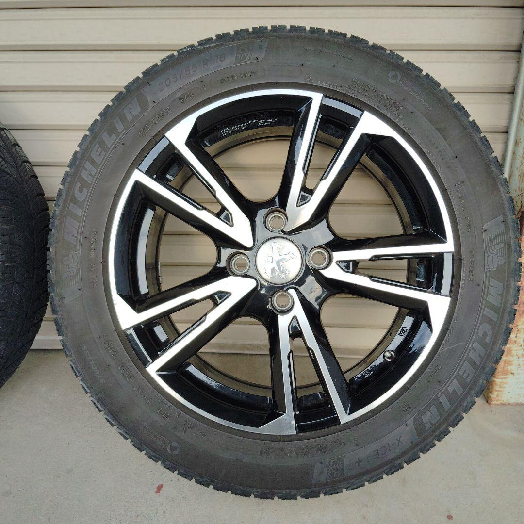 プジョー2008用ホイール＋ミシュランスタッドレス 205/55 R16前２本