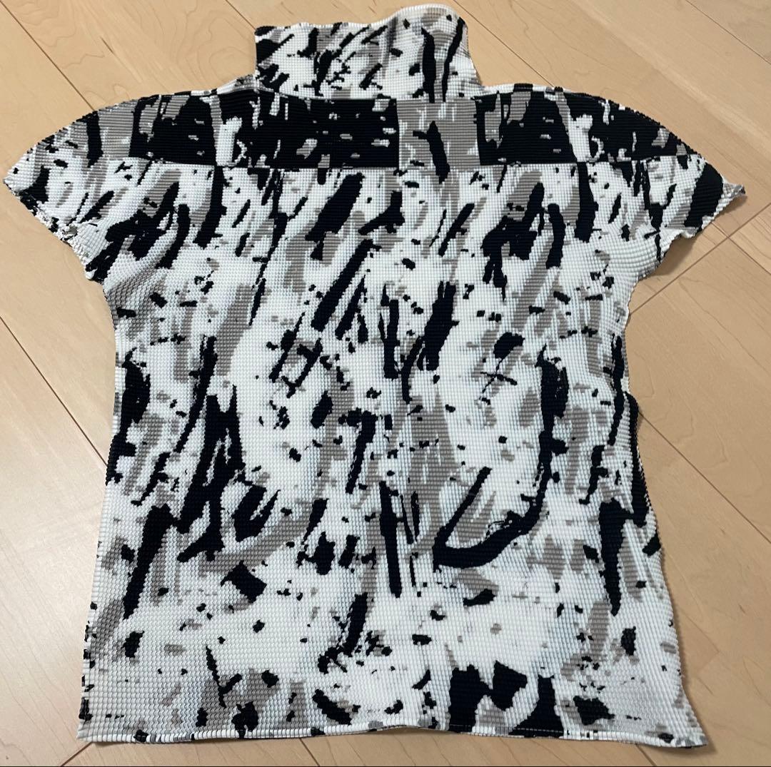 ISSEY MIYAKE me 半袖トップス