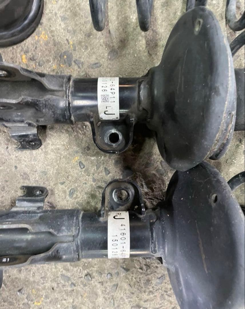 エブリィワゴン DA17W スズキ 純正サス サスペンション