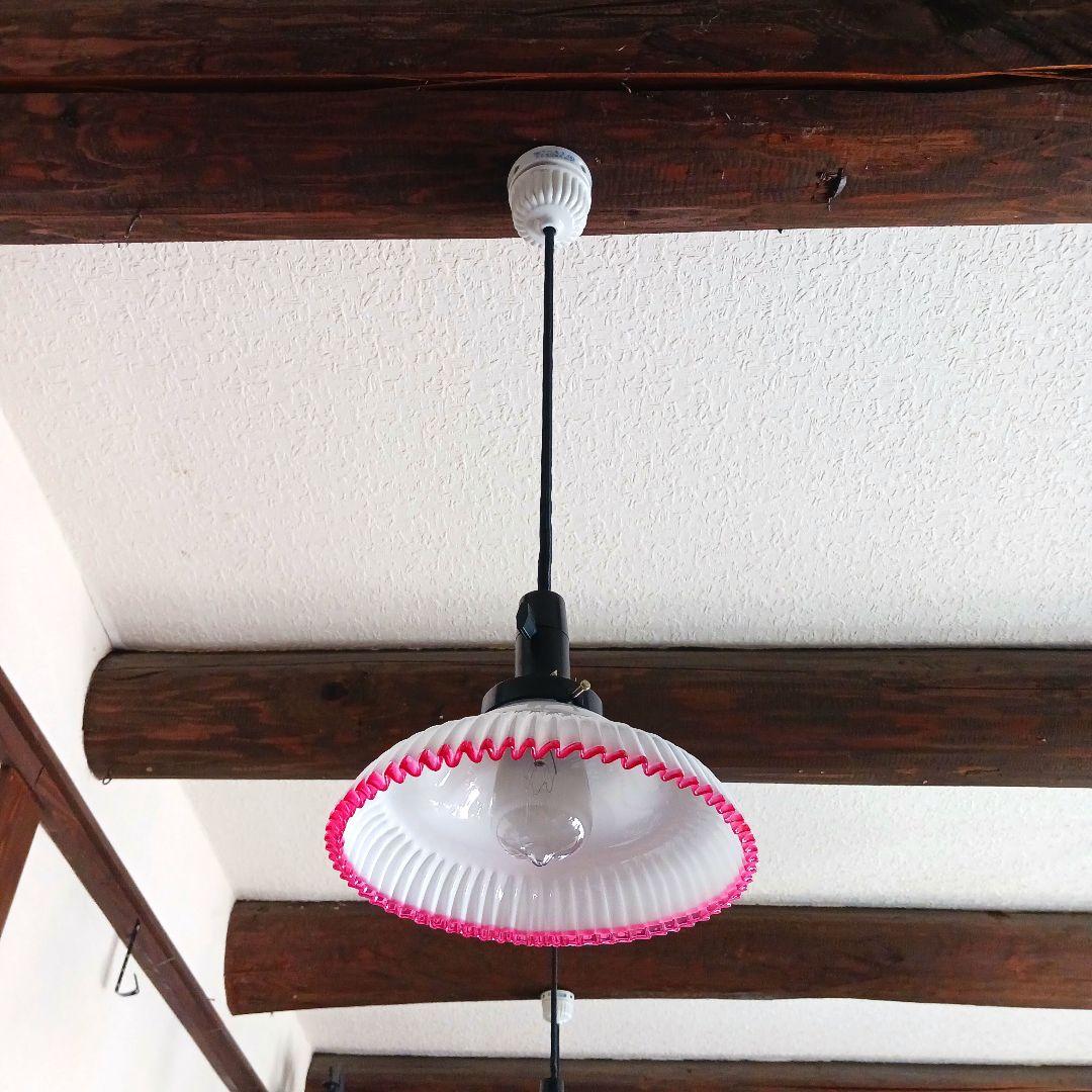 大正ガラス　アンティーク　　プリーツランプシェード