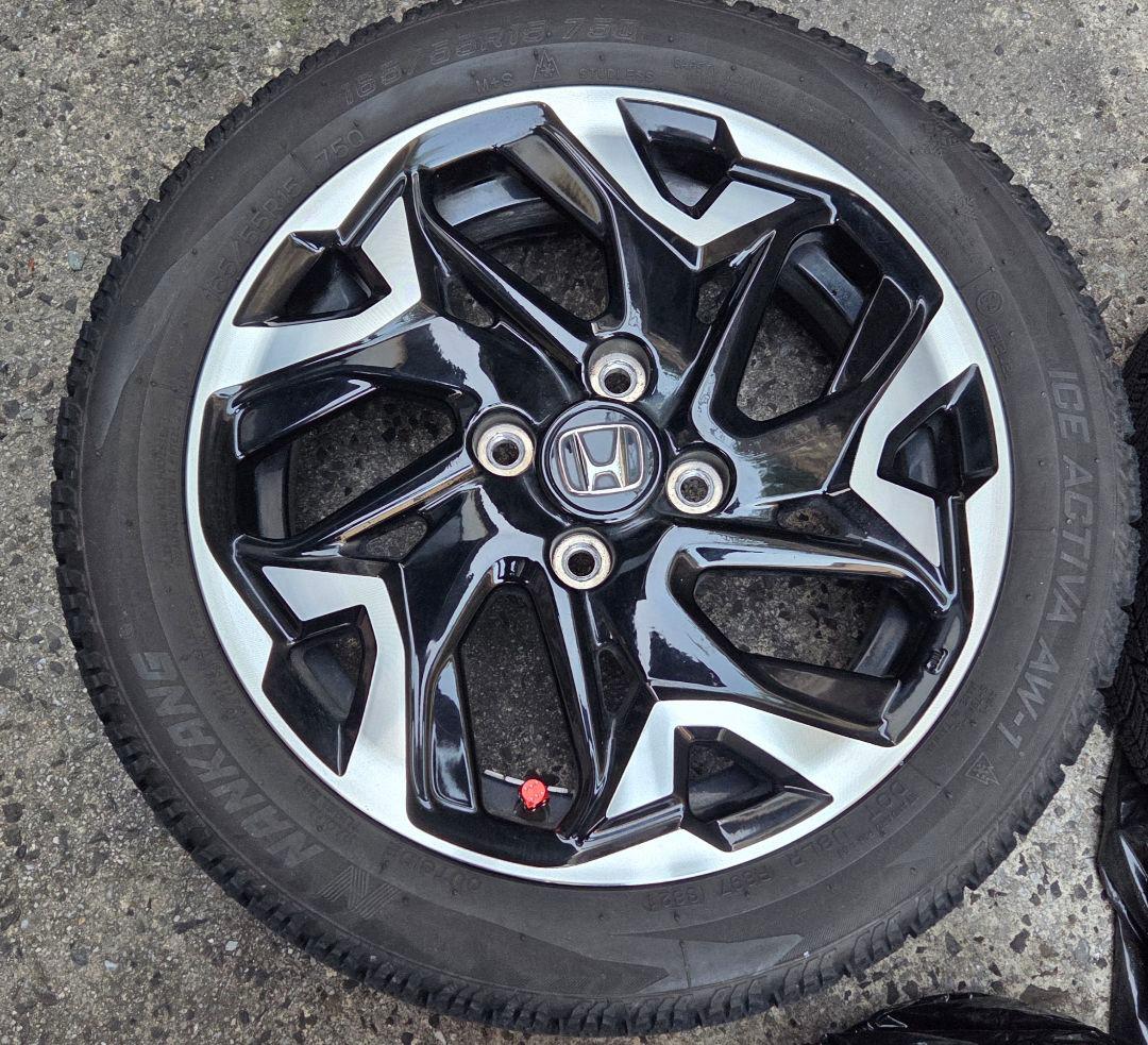 ホンダ純正　N-BOXカスタム JF3　15インチアルミ スタッドレスタイヤ付き