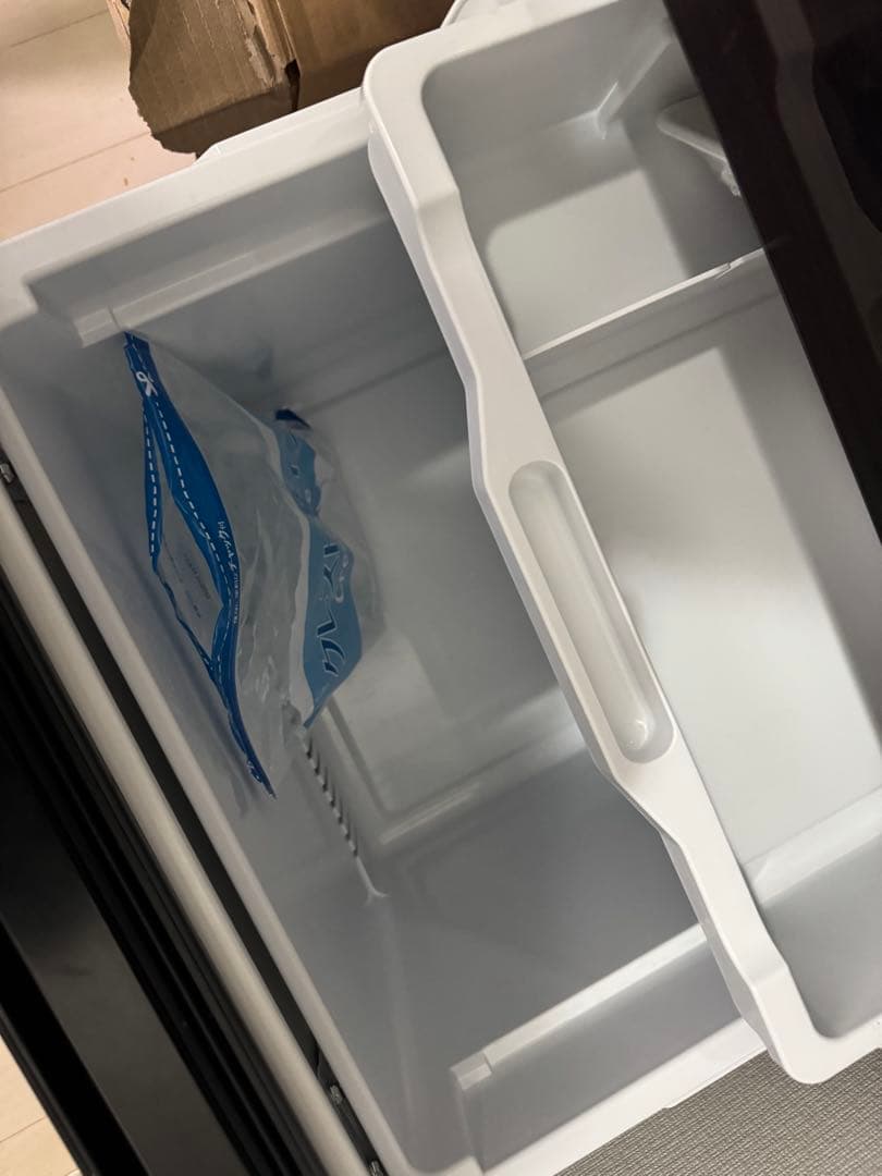 Hisense（ハイセンス）3ドア 冷凍冷蔵庫 HR-G2801BR