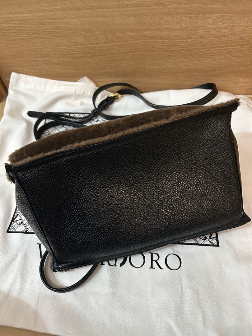 VIOLA d'ORO ヴィオラドーロ ショルダーバッグ ブラウン ファー