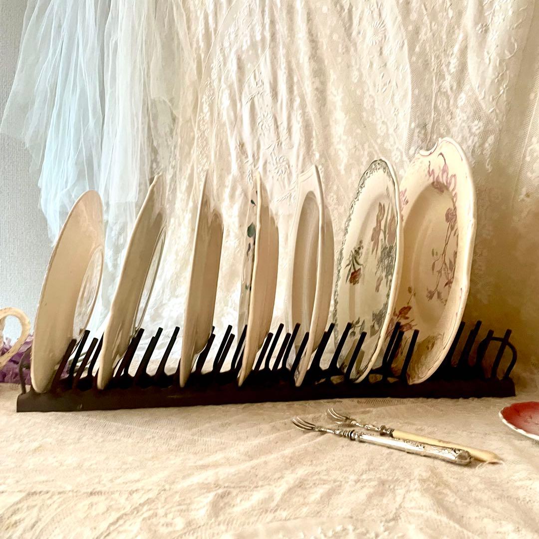 アイアン製ディッシュラック　皿立て　プレートホルダー　フランスアンティーク