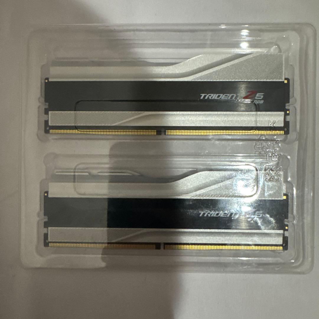 G.SKILL Trident Z5 RGB DDR5 メモリー 32GB×2