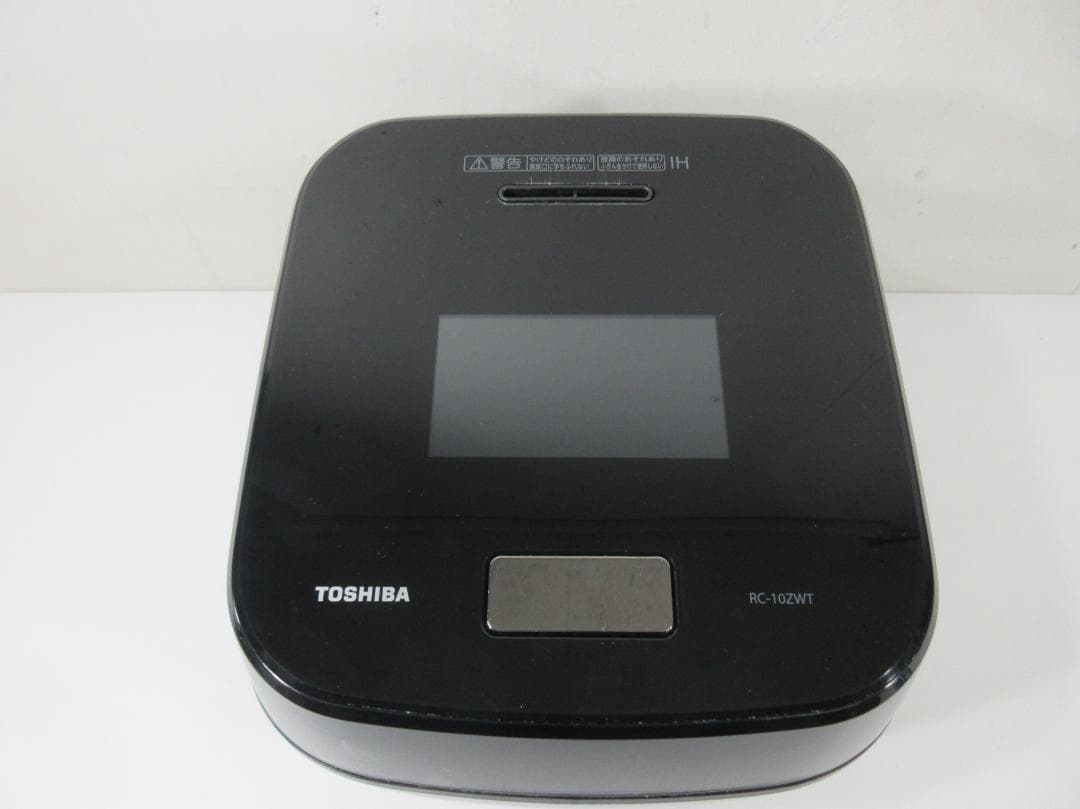 M1221Z 東芝 真空圧力IH炊飯器 5.5合炊 RC-10ZWT 2022年