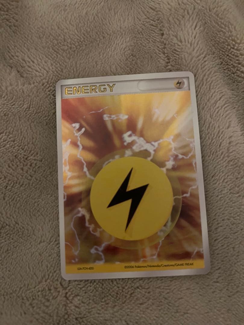 エネルギーカード 雷 キラ(4枚)