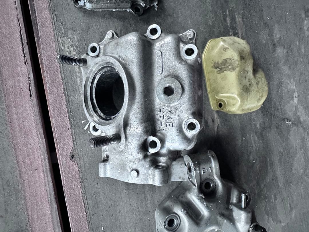 ヤサイアブラマシマシ 専用HONDA CRM250ARエンジン腰下ゴールド