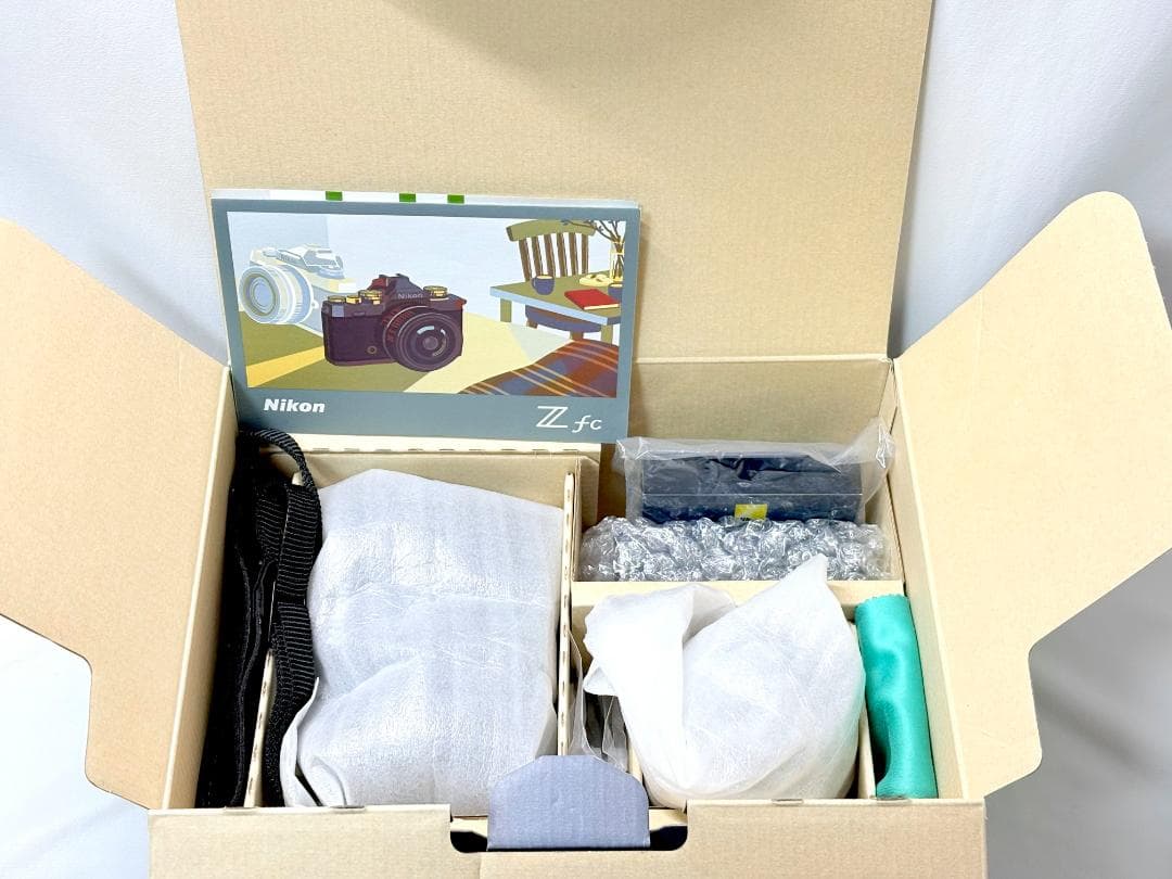 【ほぼ新品】 Nikon Z fc シャッター数 約311回　動作良好・返品保証