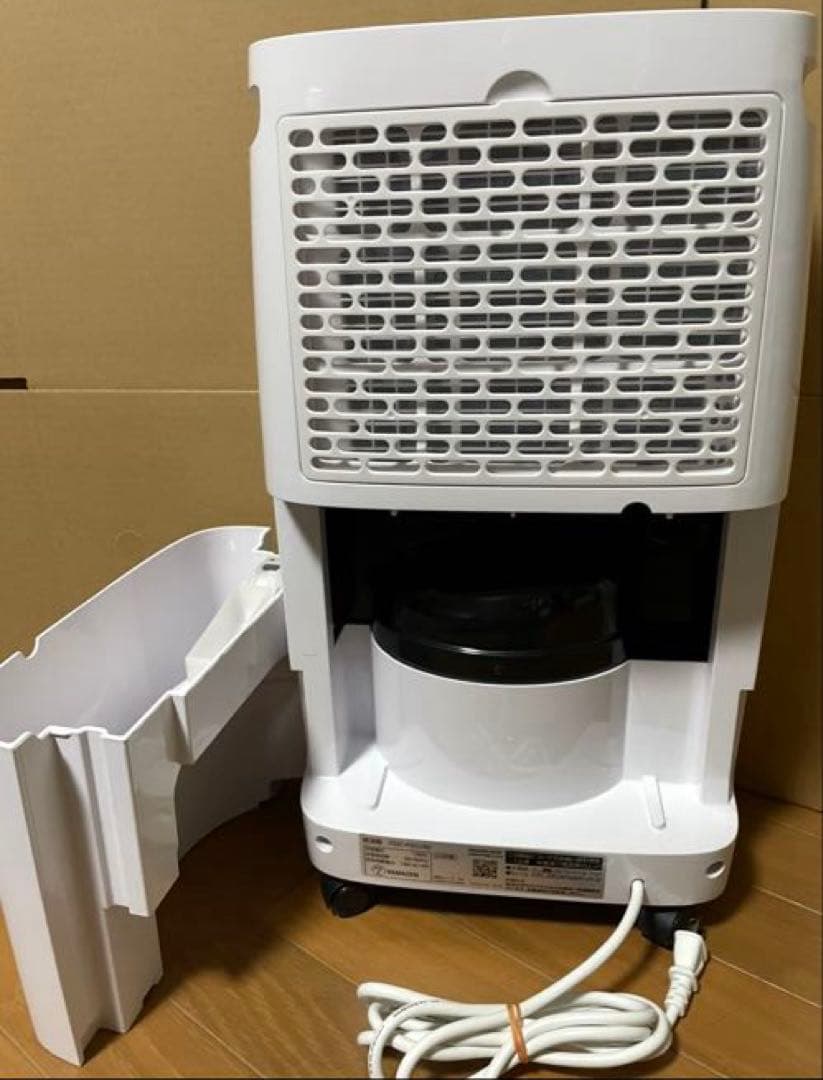 YAMAZEN 衣類乾燥除湿機　23年製 除湿機小型コンプレッサー式