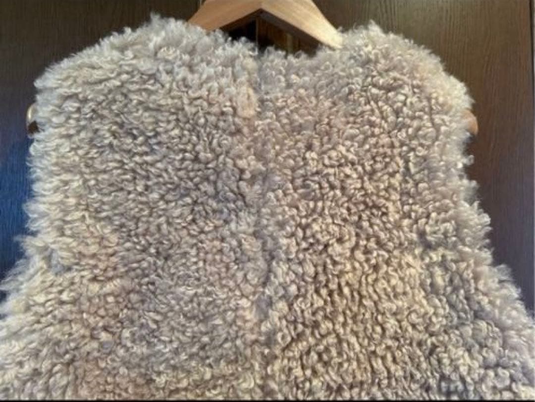 美品カレンソロジーCurensologカーリーショートベスト