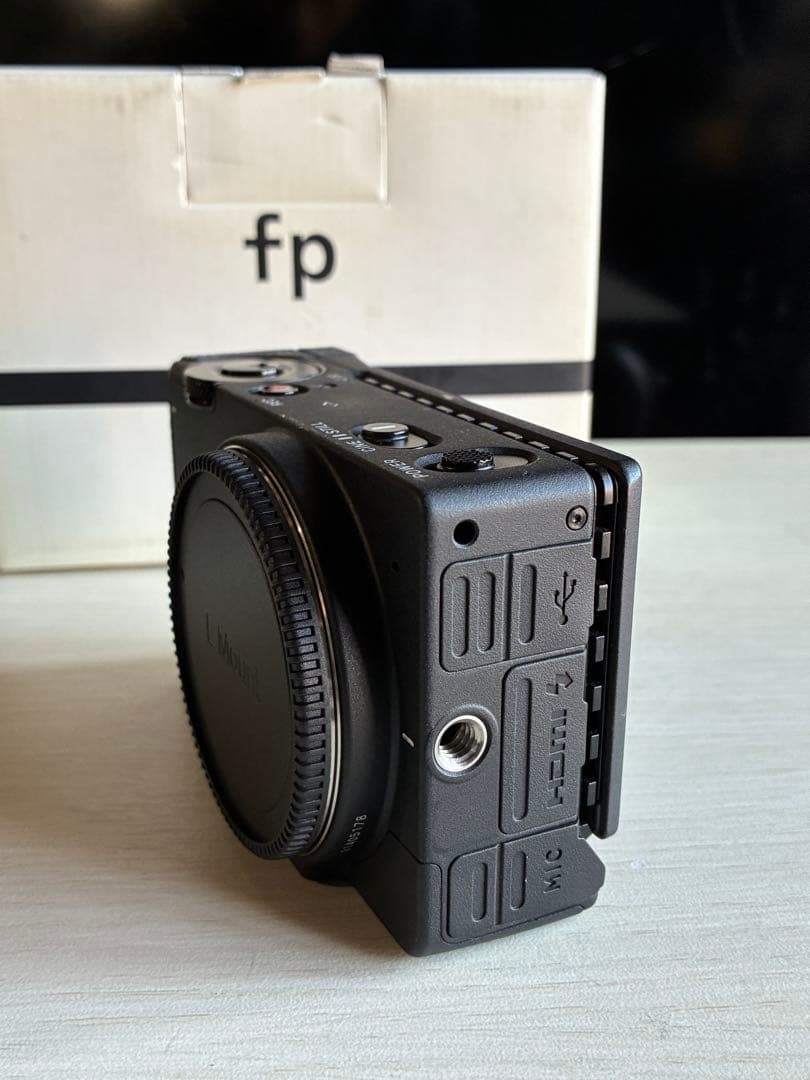 【美品】SIGMA fp レンズセット リグ　純正バッテリー付き