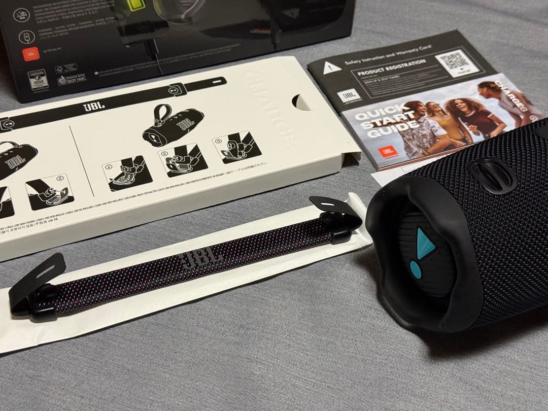 JBL Charge6 ファンキーブラック 黒