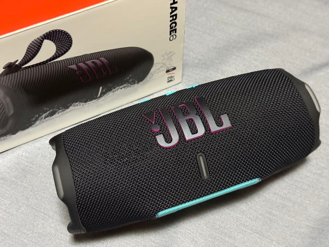 JBL Charge6 ファンキーブラック 黒