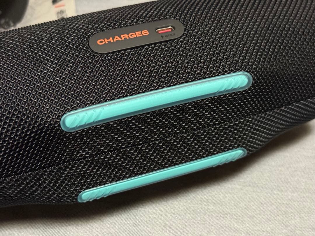 JBL Charge6 ファンキーブラック 黒