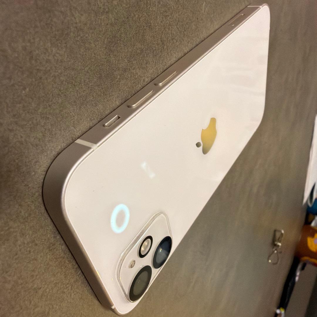 iPhone１２『美品』白＊１２８GB