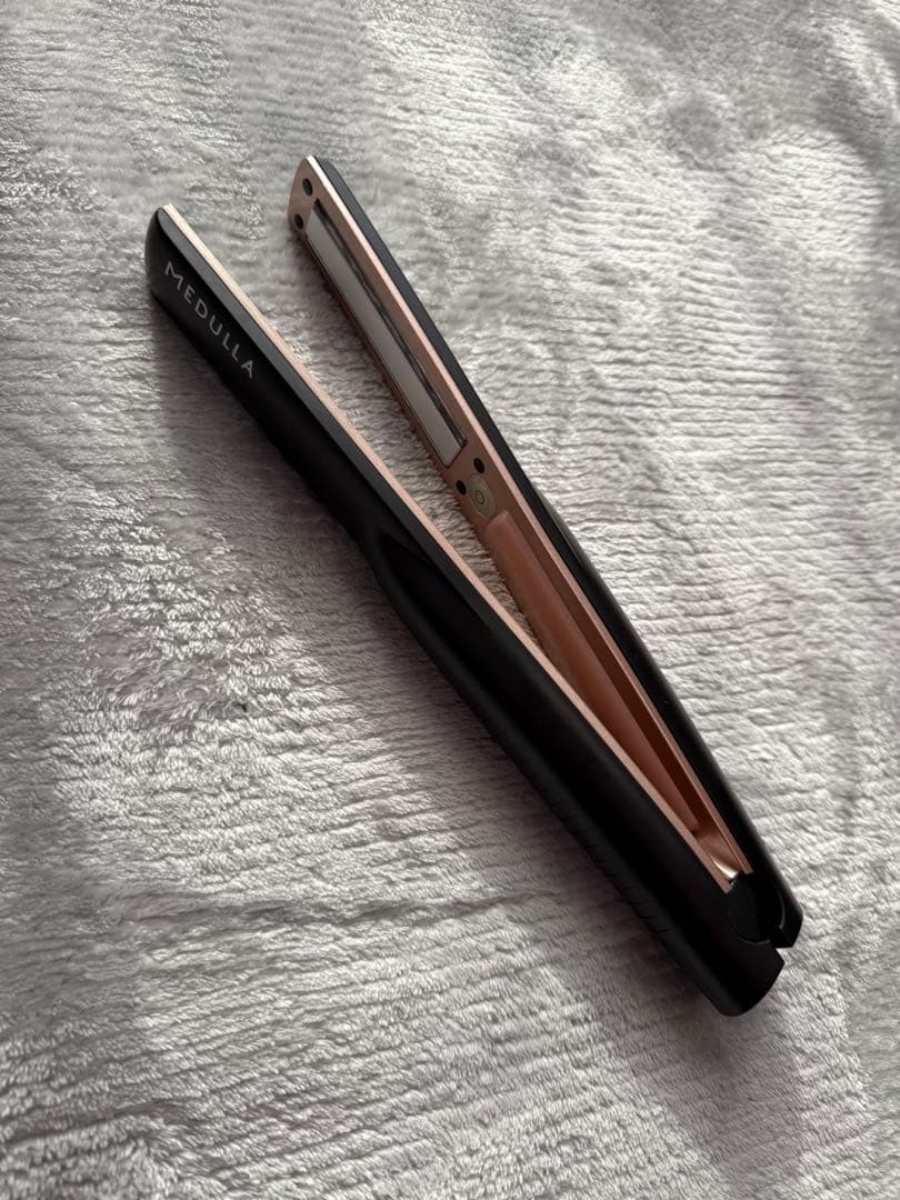 MEDULLA 超音波ストレートアイロン