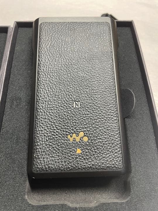 ポータブルプレーヤー SONY WM1A WH1000XM4