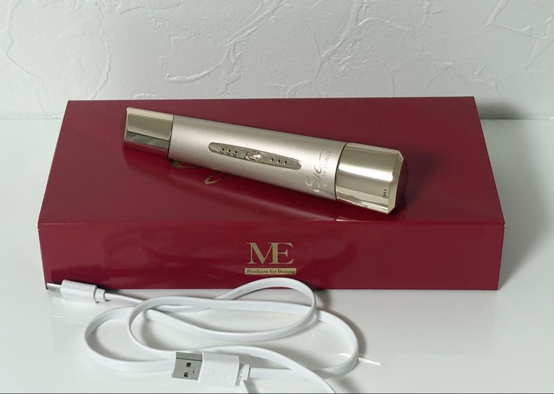 MEラボンアイ　美顔器