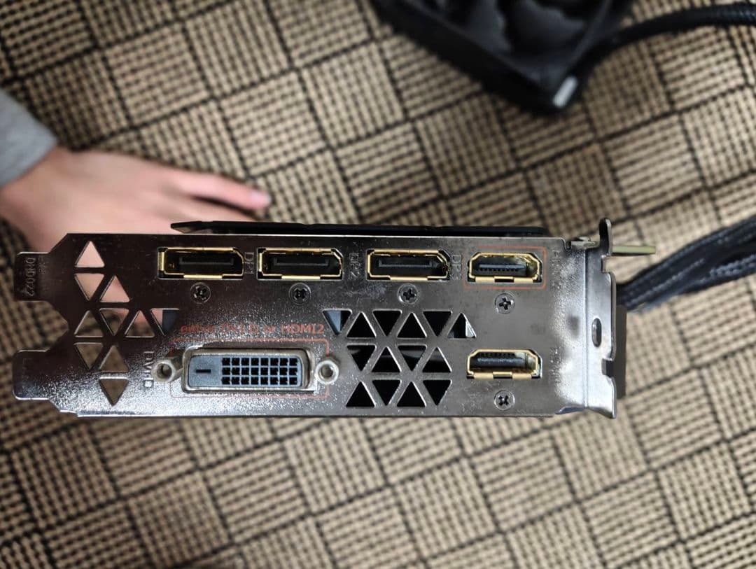 GIGABYTE AORUS GTX 1080Ti Waterforce 中古