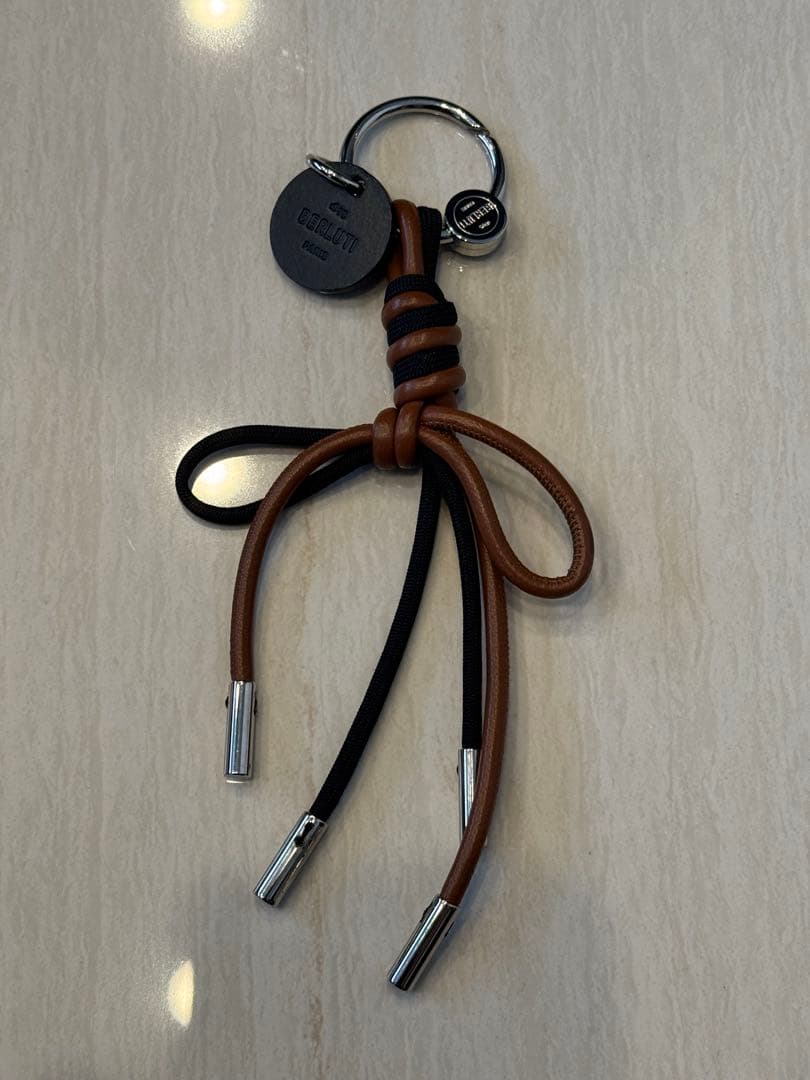 Berluti ベルルッティ結びキーリング