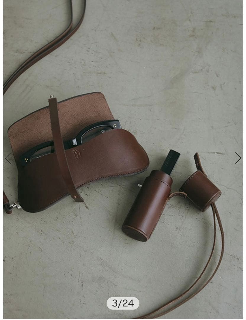 タンドレザーリップケース& タンドレザーサングラスケース