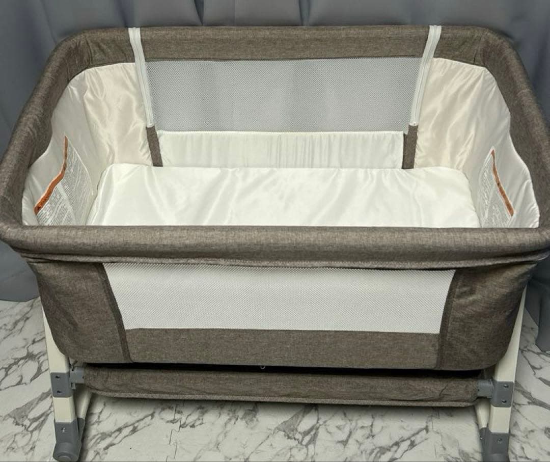 Vinona　ベビーベッド　折りたたみ