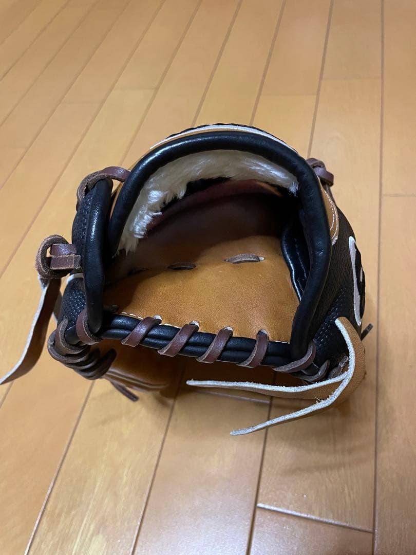 ウィルソン　Wilson　ワナビーヒーロー　軟式　内野手用　グローブ　超美品