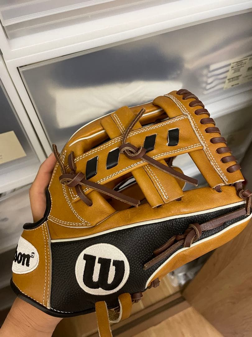 ウィルソン　Wilson　ワナビーヒーロー　軟式　内野手用　グローブ　超美品