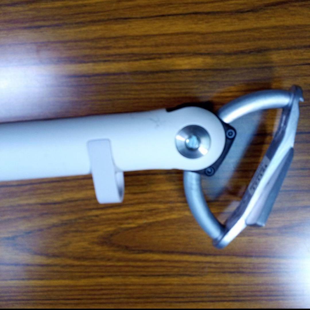 CBS Flo モニターアーム ②