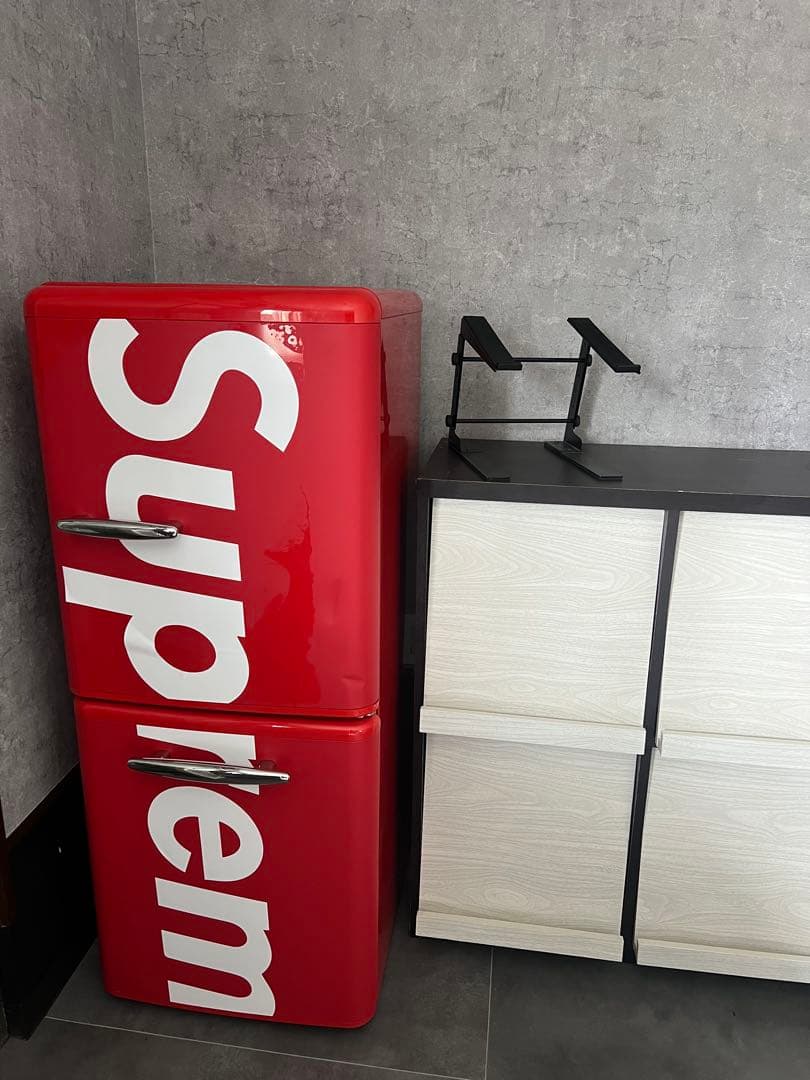 EDION 冷蔵庫Supreme 赤 二段式 お洒落な アメリカン