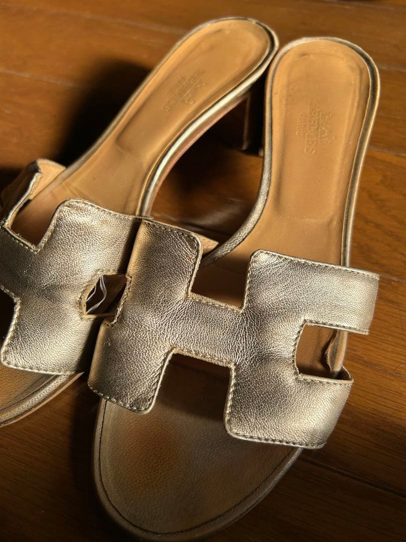 HERMES オアジス ゴールド サンダル 37