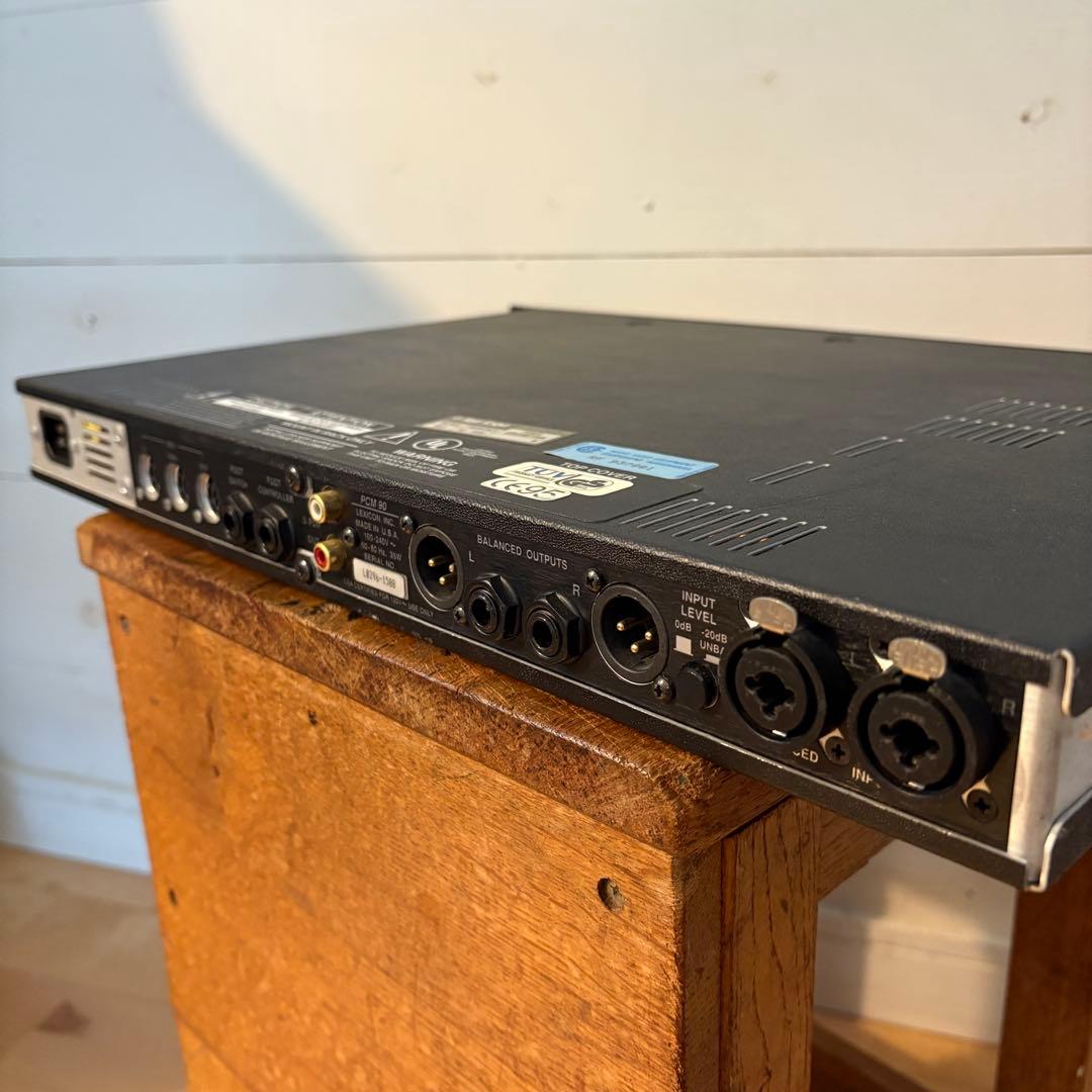 に*く様 Lexicon PCM 90