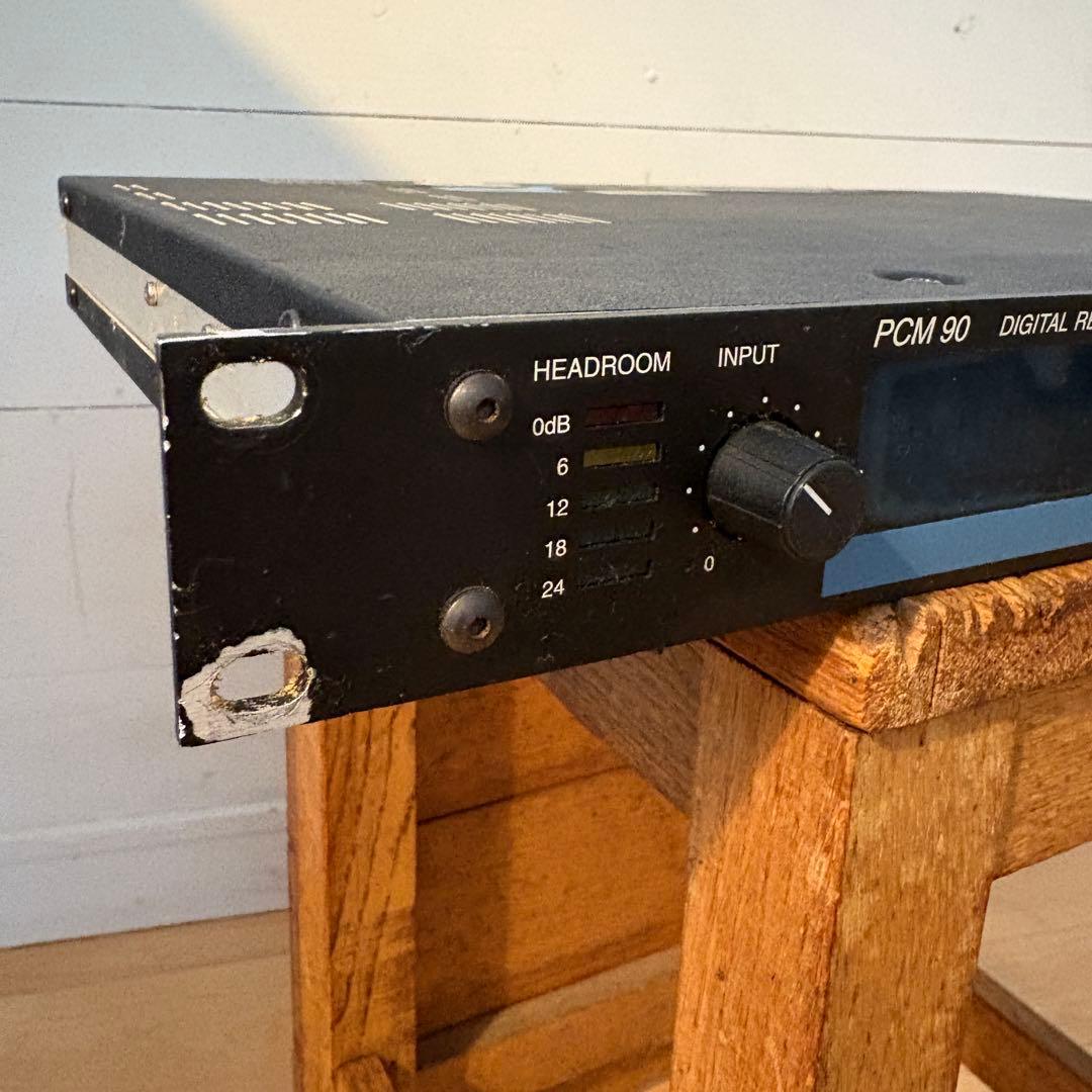 に*く様 Lexicon PCM 90