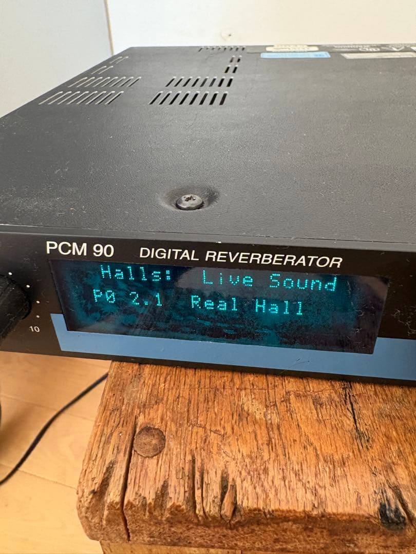 に*く様 Lexicon PCM 90