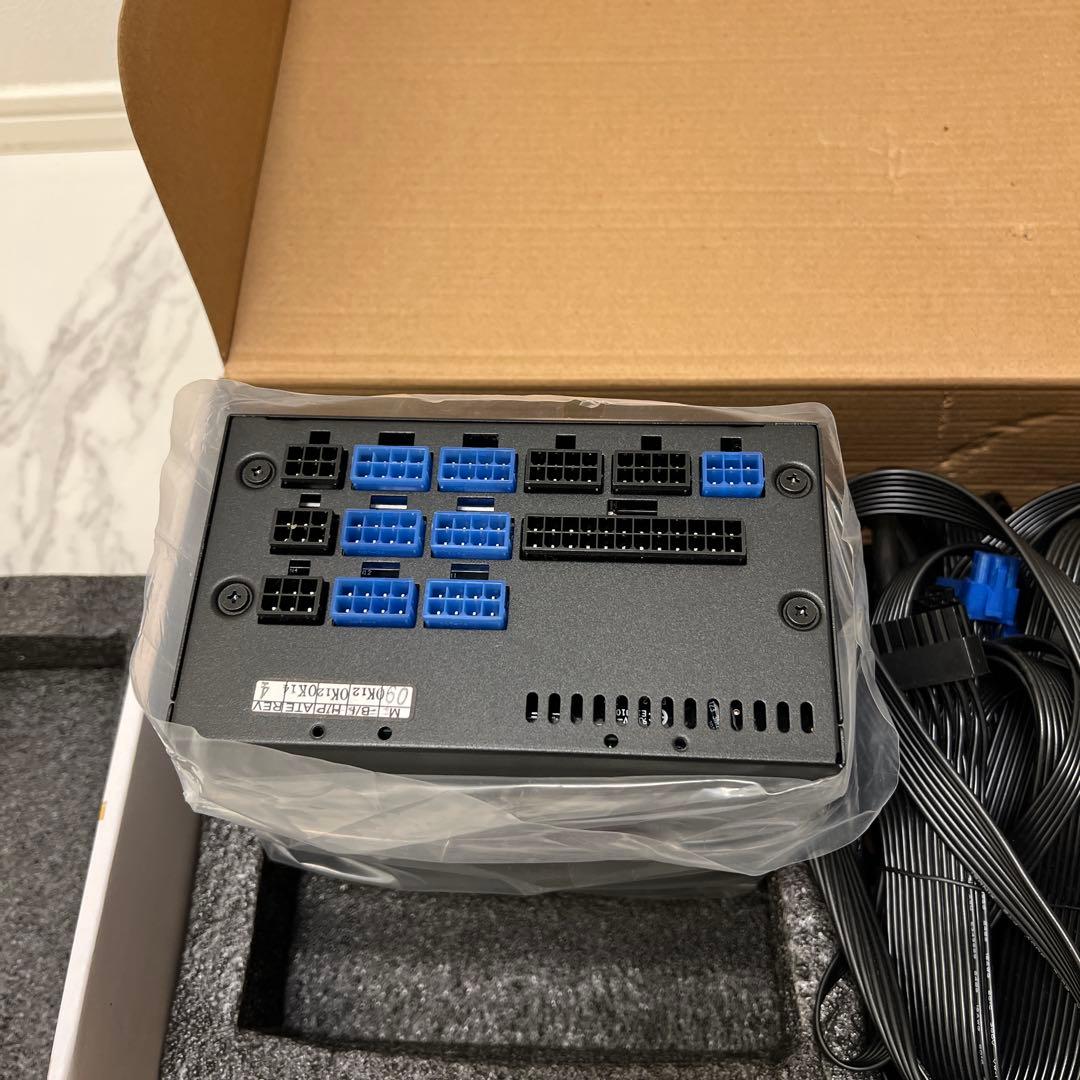 [中古]自作PC 1000W電源　玄人志向