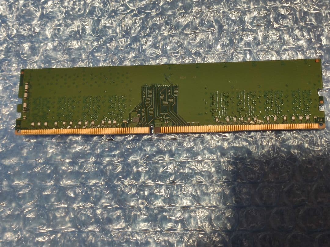 Kingston デスクトップ用メモリ 16GB DDR4 3200 動作品