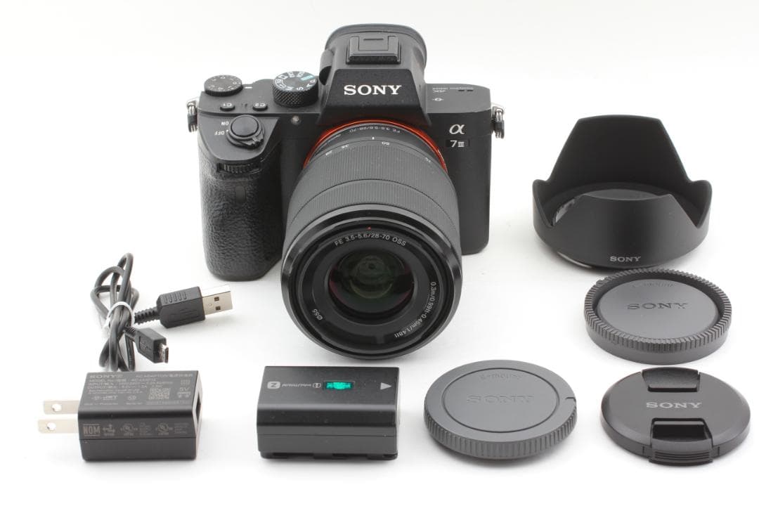 美品 シャッター 74771回 Sony α7 III SEL2870 セット