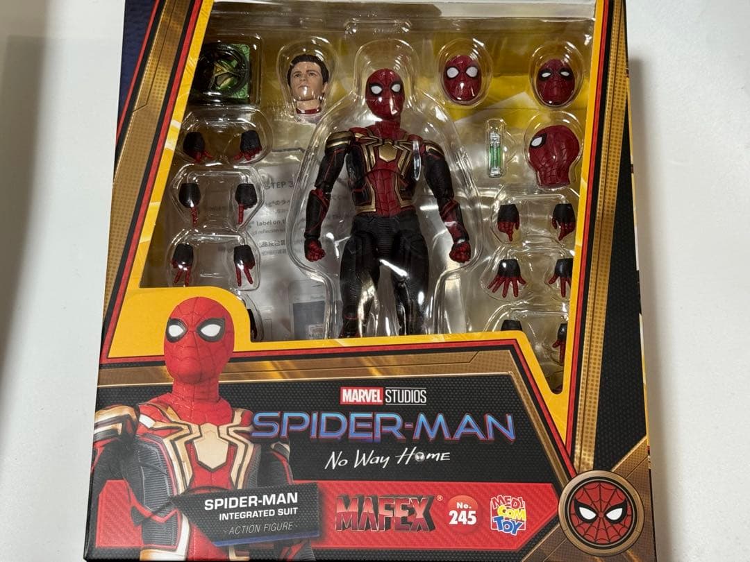 マフェックス MAFEX SPIDER-MAN INTEGRATED SUIT